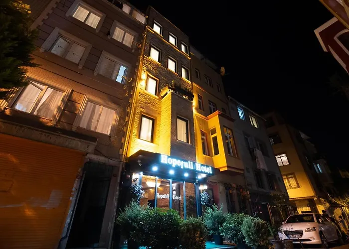 Hopefull * İstanbul